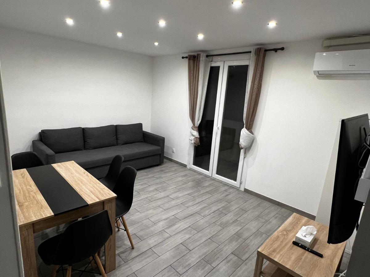 Appartement Superbe T3 Climatise Avec Balcon Parking Public Gratuit à Marseille Extérieur photo